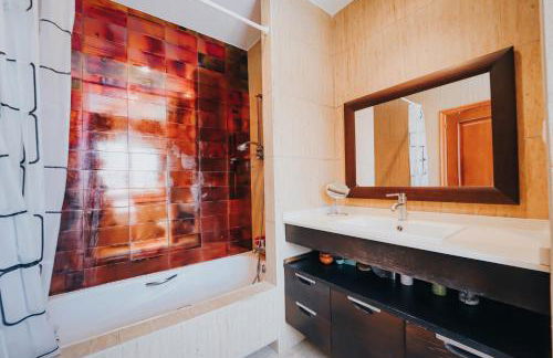 Villa con piscina a pie de playa - Foto 61