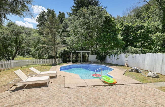 Paradise Retreat by Avantstay Pool Hot Tub Game Room - Photo 44