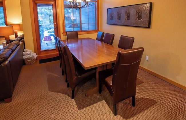 Pinnacle Ridge Chalets by Fernie Lodging - Photo 65