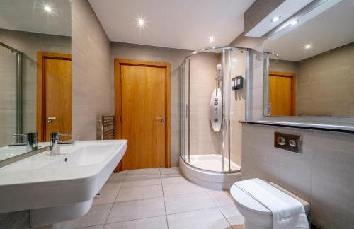 Weston's Penthouse sleep 11, 8 Beds Free Parking - Foto 22