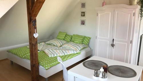 Liebevoll eingerichtete Ferienwohnung im DG - Foto 3