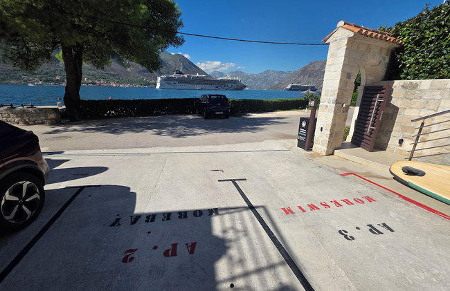 Waterfront Apartment Petrovina - Photo 1