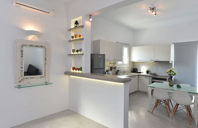 The Local House - Photo 14