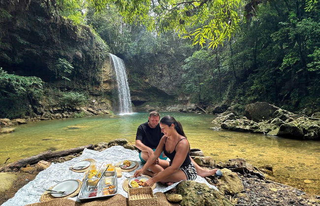 Excursión a los Tres Ojos y el Salto de Socoa - Foto 10