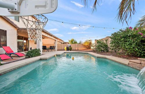 The Gem Getaway Pool Gameroom Gym by Relaxtay - Foto 35