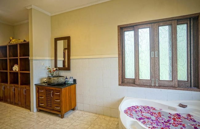 Villa Tirta Indah - Foto 33