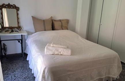 Heirlooms and Halos - Foto 29