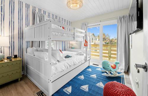 Oceanside Cottage -3BDR 2BA-Walk to Beach! - Foto 21