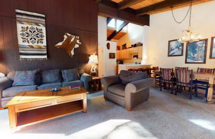 Chateau De Montagne #23 Condo - Foto 4