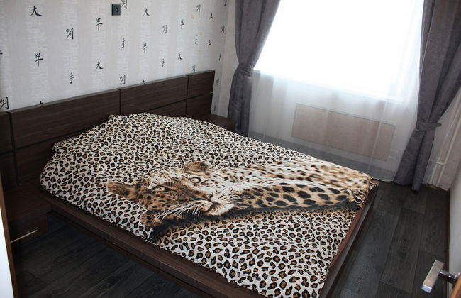 Park Apartment - Photo 1