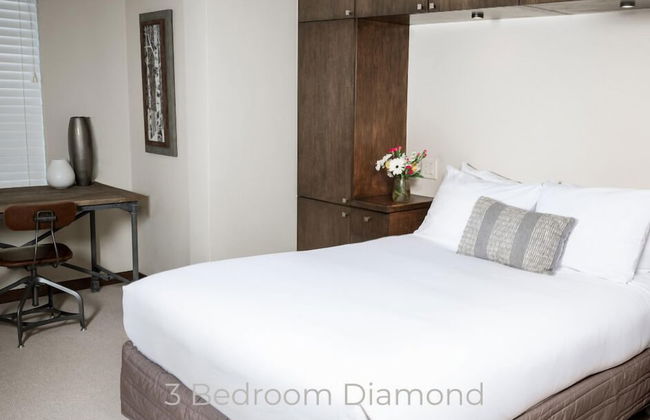 The Landmark - Photo 54