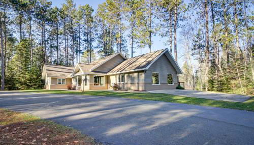 Peaceful Hibbing Getaway Heated Floors, Fire Pit! - Foto 2