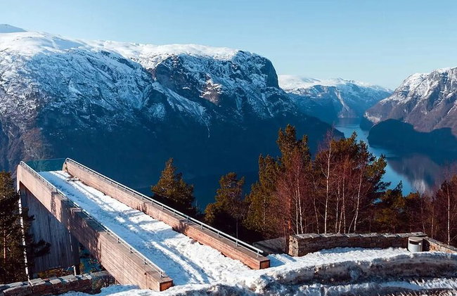 Winter Fjord Tour to Nærøyfjord, Flam and Stegastein from Bergen - Photo 6