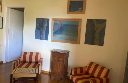 Traditional And Spacious Apartment In Neo Psychiko - Photo 8