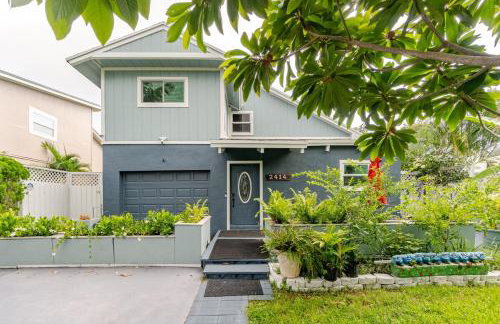 Artistic Retreat, King Suite with Private Balcony! - Foto 2