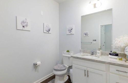 Book Cozy King Bed Now 25 Percent OFF Spring Special! - Foto 21