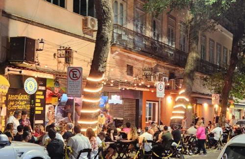 Complete studio one block from Flamengo beach - Foto 30