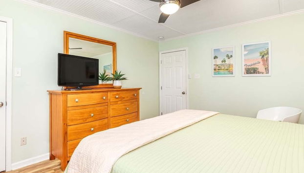 All Decked Out by Tybee Vacation Rentals - Foto 5, Habitación