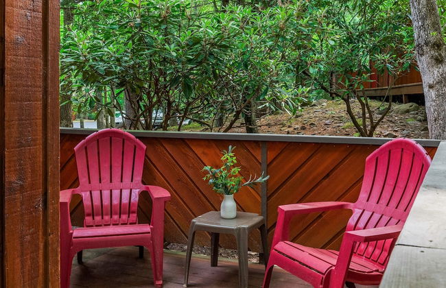 Boulder Pointe by Avantstay Deck Forest Views Boulder Lake Club Passes - Foto 38