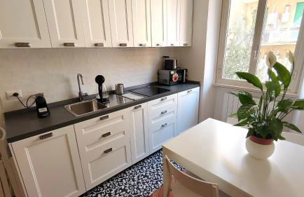 La Casa Di Elda - 2 Camere - Metro B - Photo 6