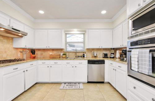 Luxury Retreat with Heated Pool, Firepit, Outdoor Cinema - Foto 38