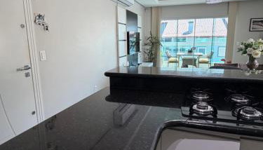 4 ILHAS, 2 SUITES, 2 GARAGENS - Foto 3