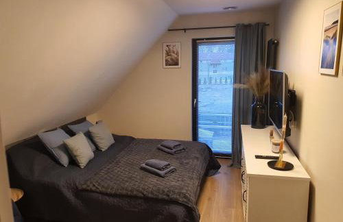 Lake HouseLubniewice domek całoroczny z jacuzzi blisko jeziora - Foto 34