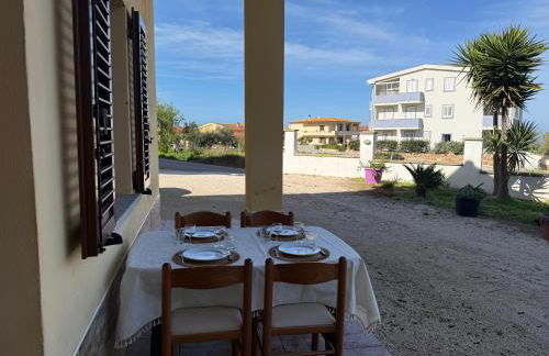 Valledoria Holiday Apartment - Piano Terra con Giardino Privato - Foto 2