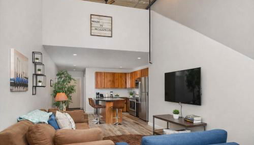 Downtown Appleton Condo 2 Bedroom Loft Sleeps 6 - Foto 2