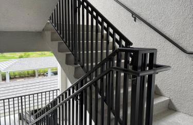 Third-Floor National Golf Course Condo 3BR 2BA, Full Amenities & Ave Maria Access - Photo 42