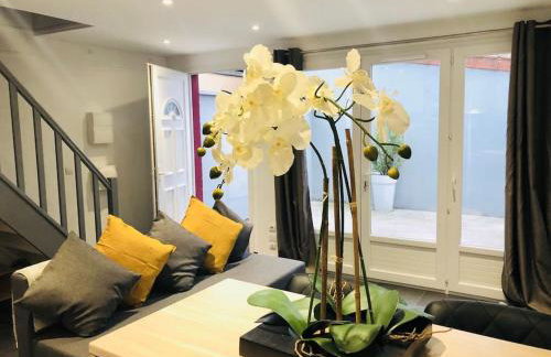 Fabulous Apartment AC Lovely Terrace 10 min Paris - Photo 15