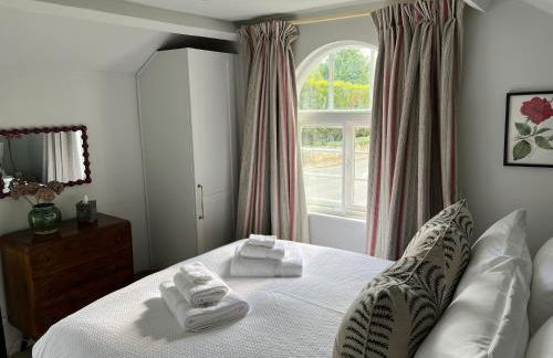 Luxury Cottage with Garden - Foto 16