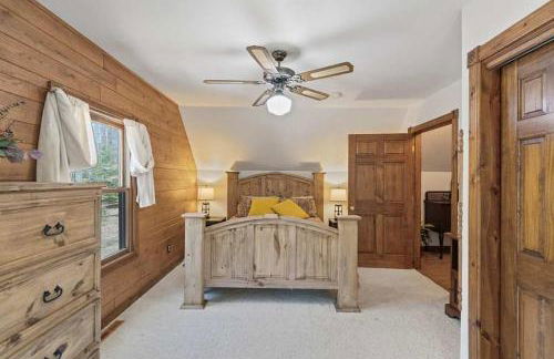 Cozy 3-Bedroom Retreat in Manistee - Foto 17