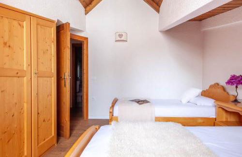 Macrillo Guest House - Photo 19