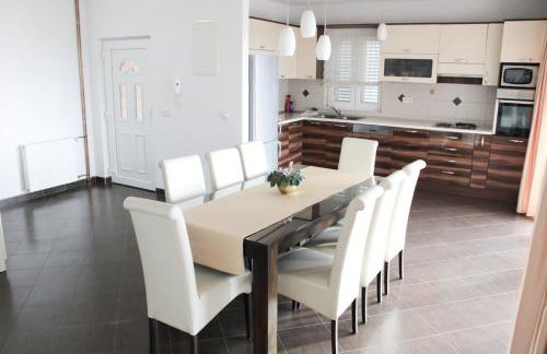 House Basta - Free beach parking - Foto 45