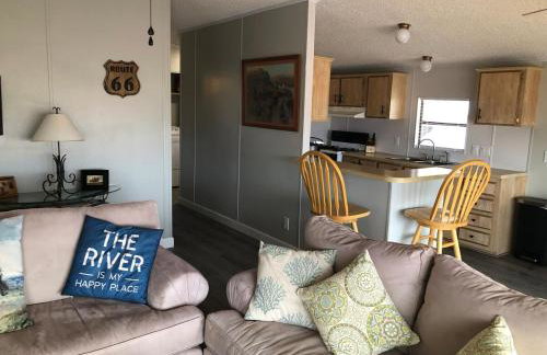 Gorgeous Sunset and Desert Views in Topock - Foto 50