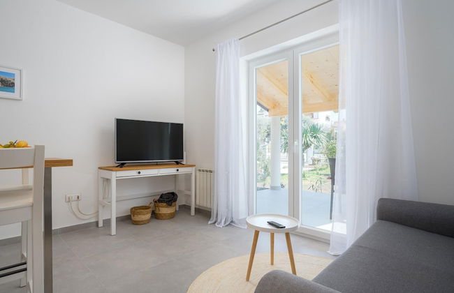 Attractive Apartment With Garden - Foto 8