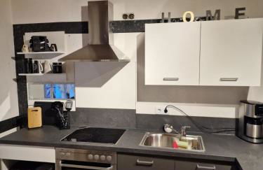 Wir begrüßen Sie Herzlich Zum Pfälzer Mädel. - Photo 2