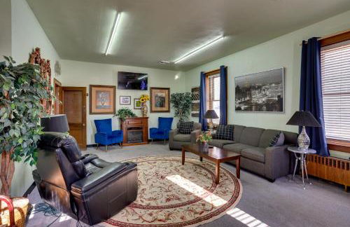 Fun and Unique Home with Vintage Game Room in Annville - Foto 3