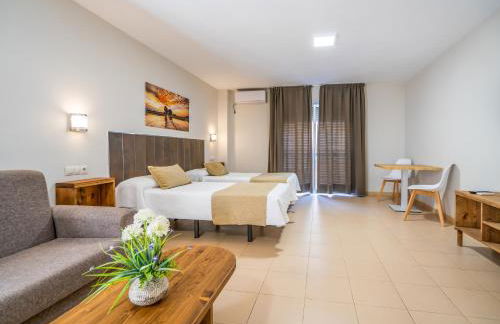 Apartamentos Puerta del Sur - Foto 1