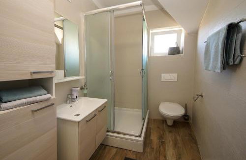 Kaprije apartmani Tina i Ena - Foto 26