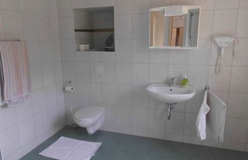 Apartment mit Terrasse by Interhome - Foto 9