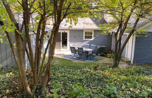 Downtown Bellaire, Close to Hiking, Biking, Golf, Lakes,Pets friendly - Foto 44