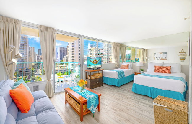 Cozy Studios at Aloha Surf Close to Waikiki Beach - Photo 4