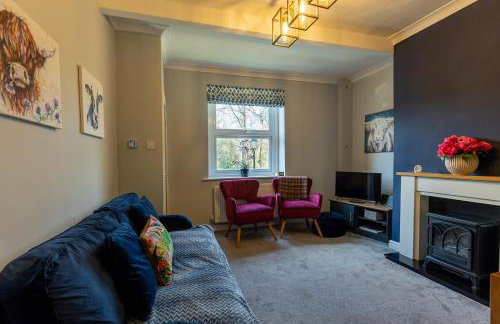 LITTLE RED HOLIDAY HOME - 2 Bed House with Free Parking within West Yorkshire, local access to the Peak District - Foto 19