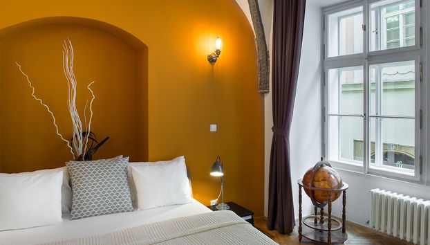 7 Tales Apartments by Adrez Living - Photo 5, Chambre