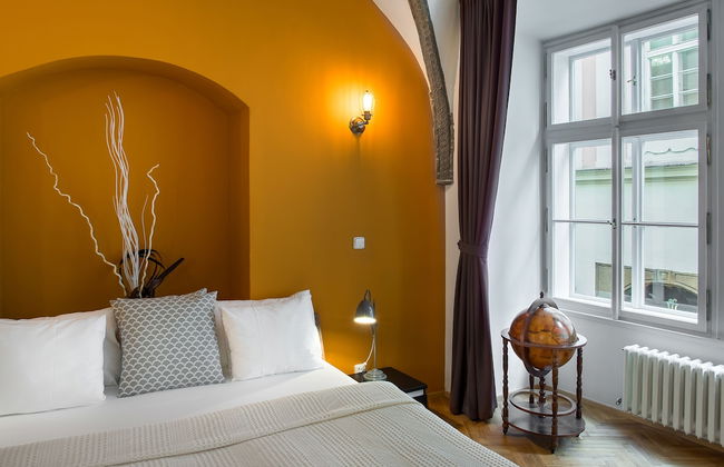 7 Tales Apartments by Adrez Living - Photo 6