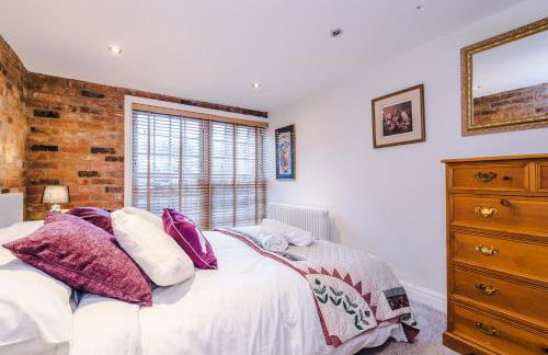 Belvedere House - Serene Countryside Escape - 4 Bedrooms Sleeps 8 - Photo 21