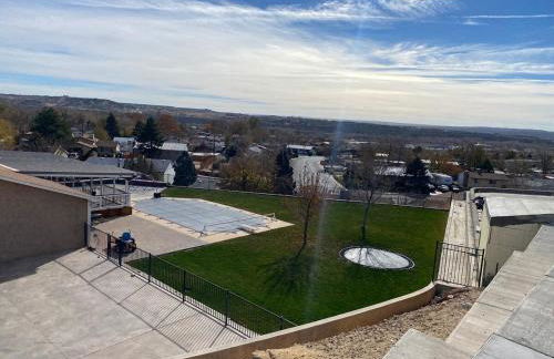 GREAT LOCATION! Beautiful city views! - Foto 9