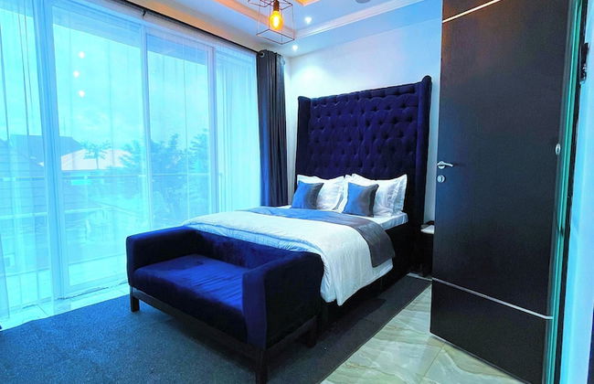 Ifemide Estates - Photo 3